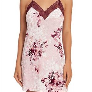 NWOT In Bloom Pink and Maroon Chemise Night Gown